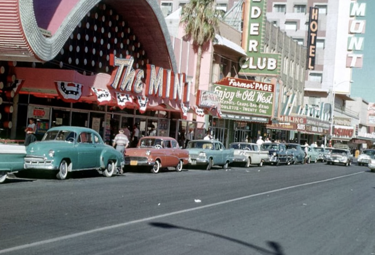 24 Photos of Old Vegas to Have You Longing For $5.00 Prime Rib
